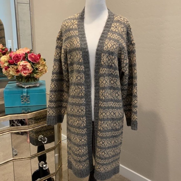 BB Dakota Fair Isle Sweater cardigan NWT - Picture 1 of 9